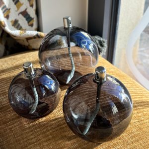 lampe huile sphère noir